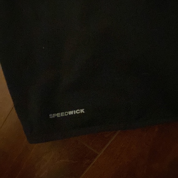 UFC Reebok Hoodie - Picture 6 of 6